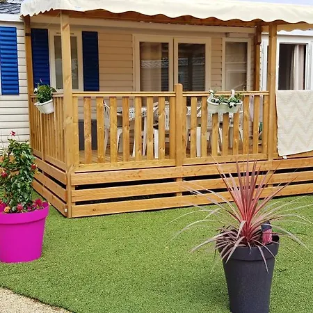 Holiday home En Roussillon Beachside Villa: 3-bedroom Retreat With Shared Pool Canet-en-Roussillon